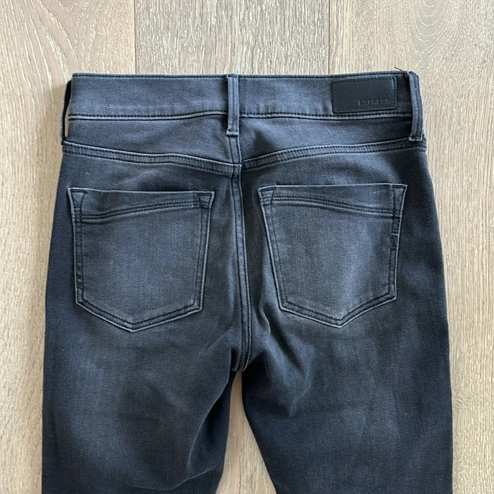Express Ankle Legging Stretch Mid Rise Distressed Jeans